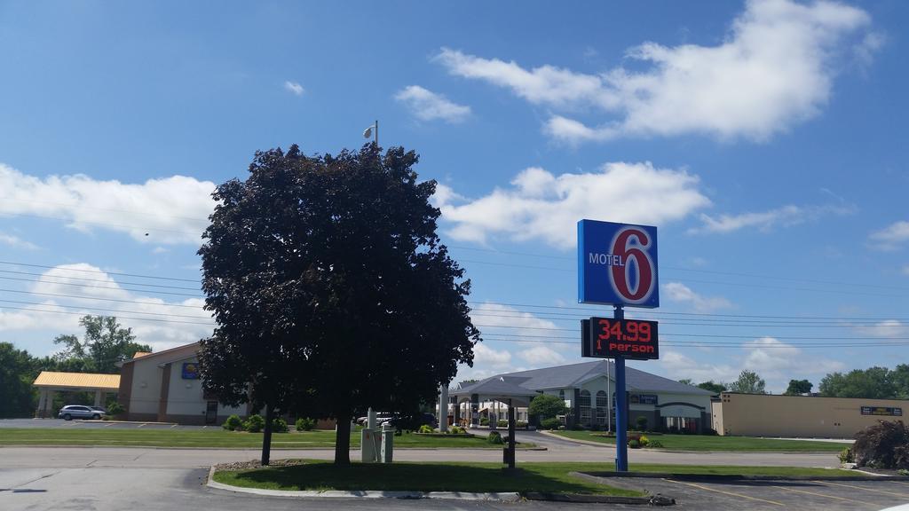 Motel 6-Moline, Il Εξωτερικό φωτογραφία