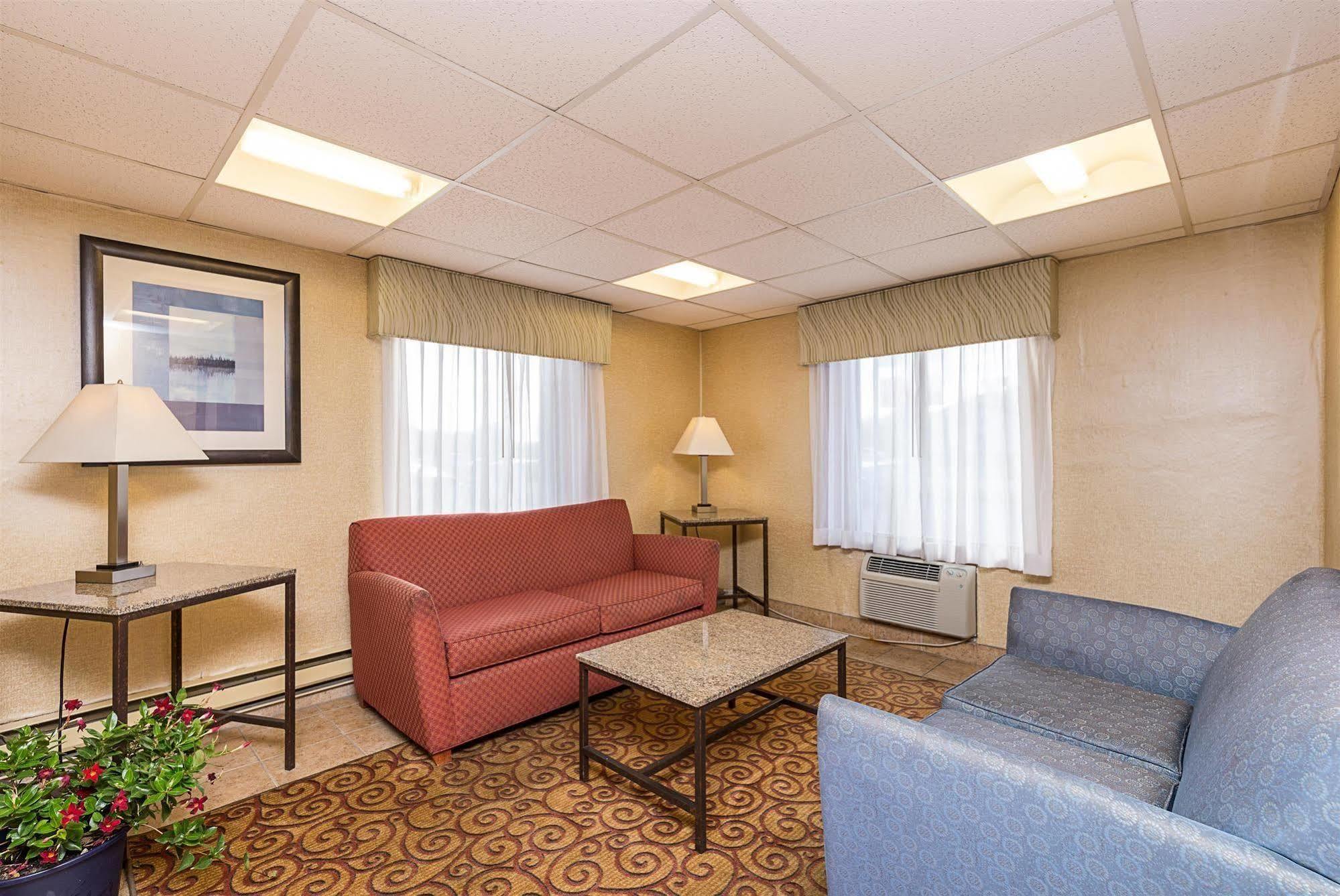 Motel 6-Moline, Il Εξωτερικό φωτογραφία