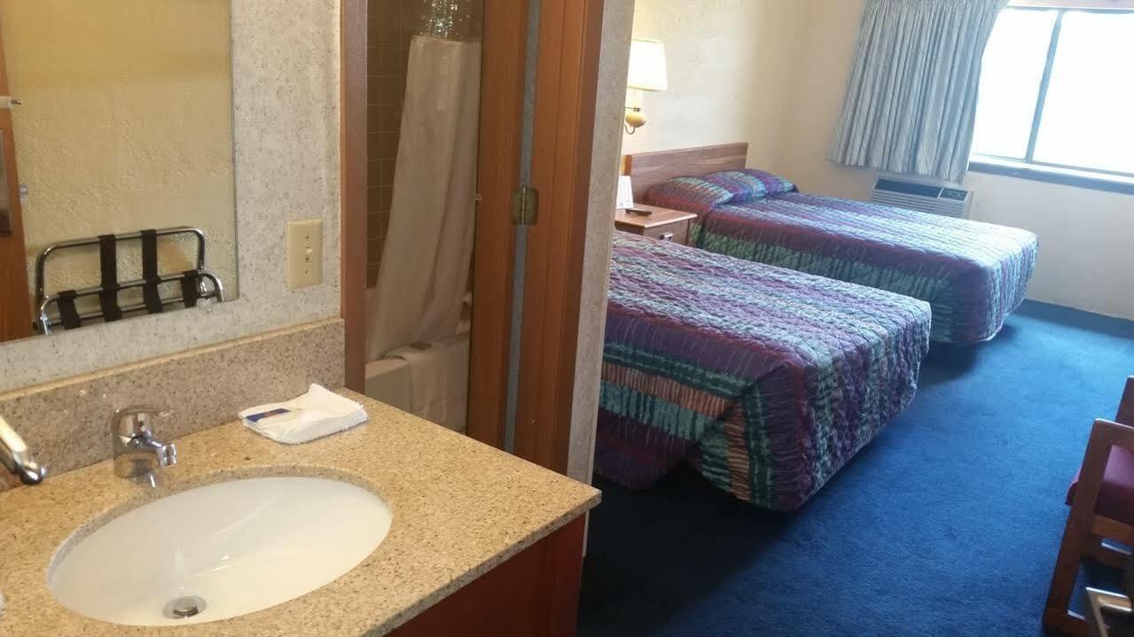 Motel 6-Moline, Il Εξωτερικό φωτογραφία
